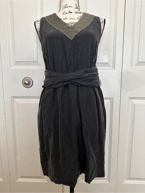 Sleeveless Black Midi Dress with Beaded V-Neck